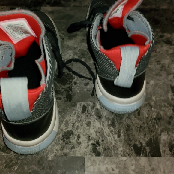 Boys converse shoes - Picture 4 of 5